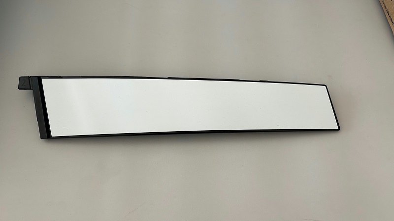 高亮黑PMMA材料：汽車A、B柱外飾板的理想選擇